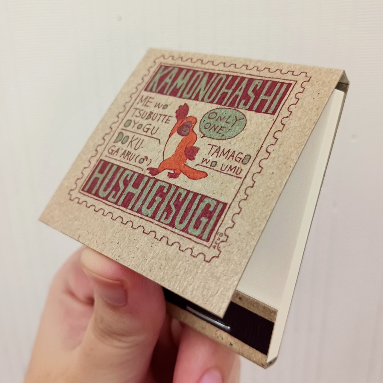 ねこ好き、カモノハシ好き必見のアイテム。