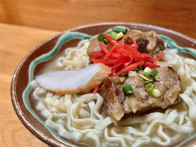  【予約受付中】【送料込】やまや　ソーキそばセット3食入り ※2026年1月7日以降配送